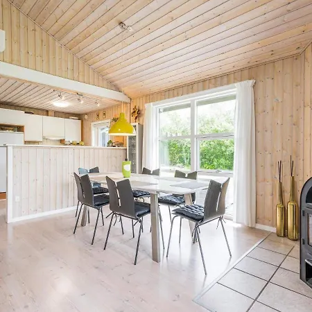 6 Person Holiday Home In Hemmet